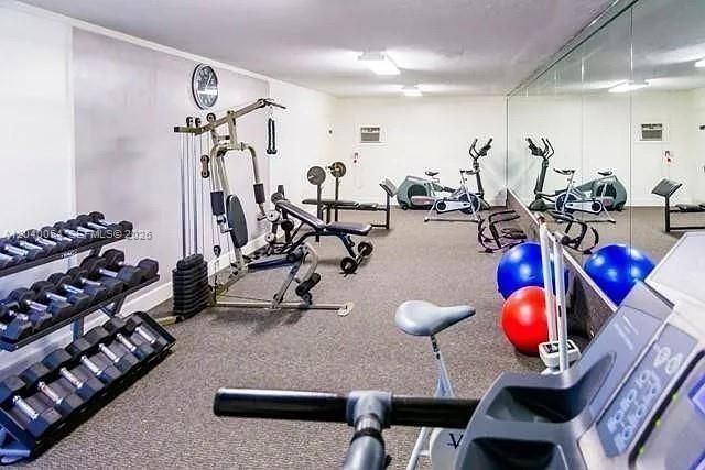 2200 NE 66th Street 1401, Fort Lauderdale, FL 33308