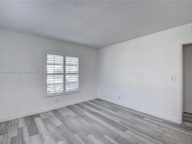 2200 NE 66th Street 1401, Fort Lauderdale, FL 33308