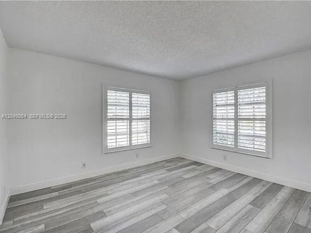 2200 NE 66th Street 1401, Fort Lauderdale, FL 33308