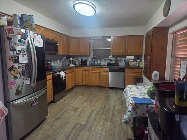 1118 Ontario Dr, Corpus Christi, TX 78418