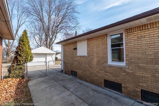 22617 Oconnor Street, Saint Clair Shores, MI 48080