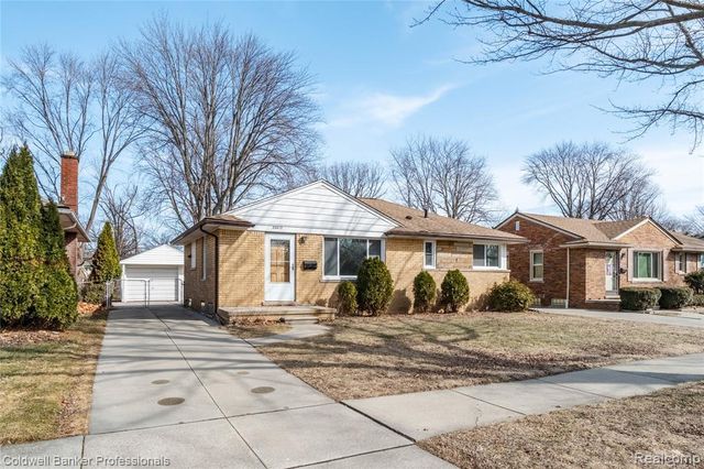 22617 Oconnor Street, Saint Clair Shores, MI 48080