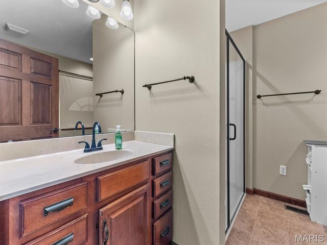 93 Stonebridge Crossing Drive, Maryville, IL 62062