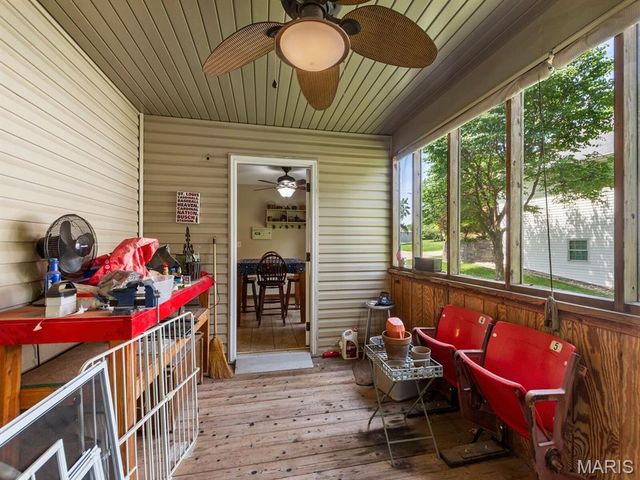 93 Stonebridge Crossing Drive, Maryville, IL 62062