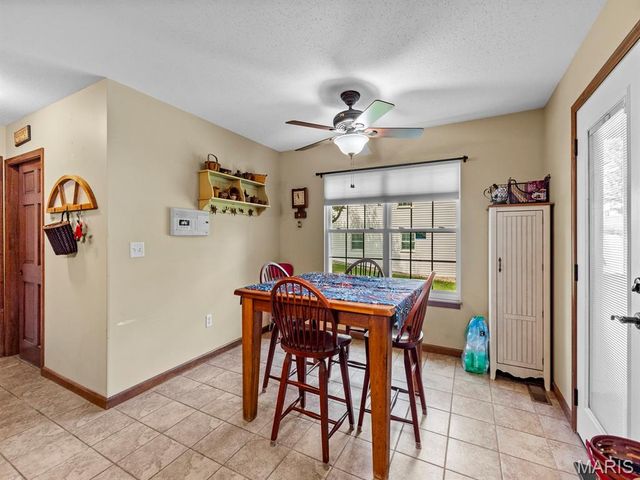 93 Stonebridge Crossing Drive, Maryville, IL 62062