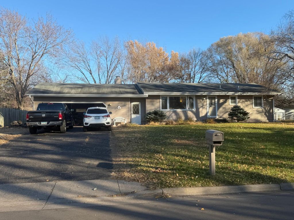 11308 Rhode Island Avenue N, Champlin, MN 55316