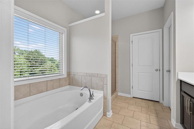 2168 Lakeview Bend Way, Buford, GA 30519