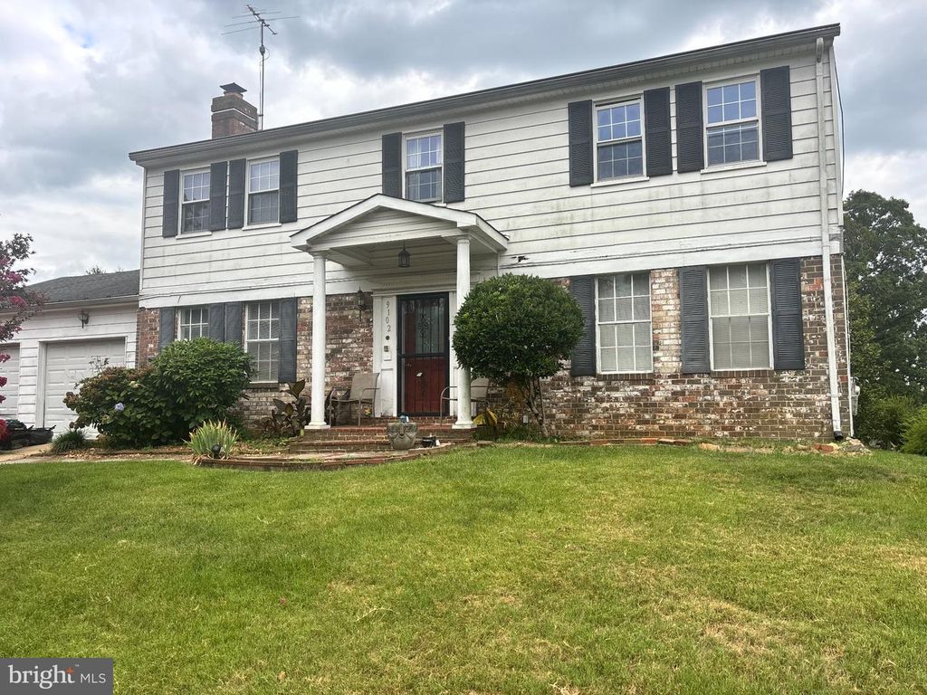 9102 LOUGHRAN RD, Fort Washington, MD 20744