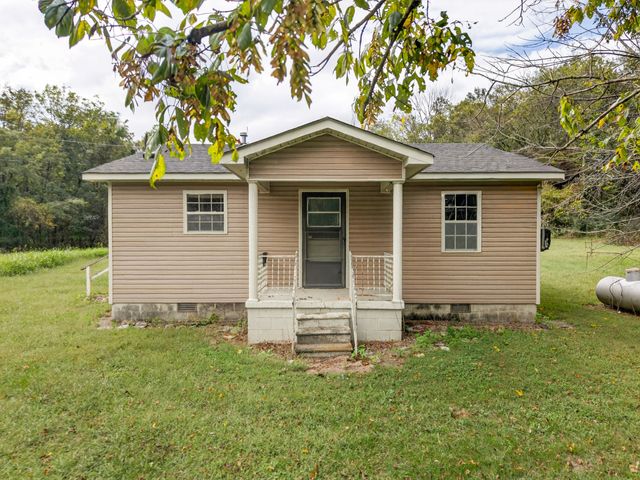 1143 Old Elkton Pike, Dellrose, TN 38453