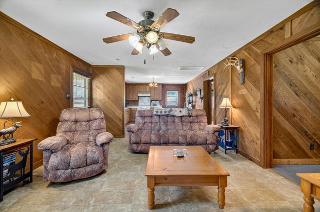 1143 Old Elkton Pike, Dellrose, TN 38453