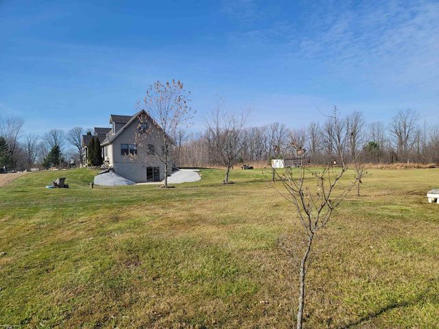 5223 Frontier Road, Avoca, MI 48006