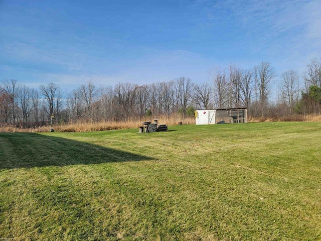 5223 Frontier Road, Avoca, MI 48006