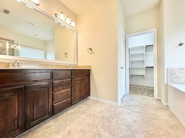 3020 Tamarack Lane, Denton, TX 76226