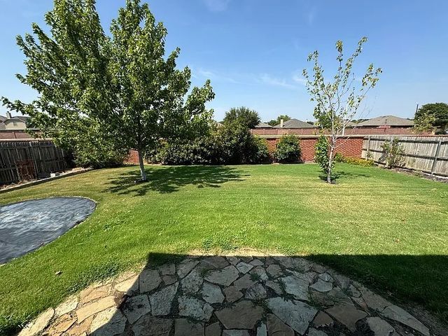 3020 Tamarack Lane, Denton, TX 76226