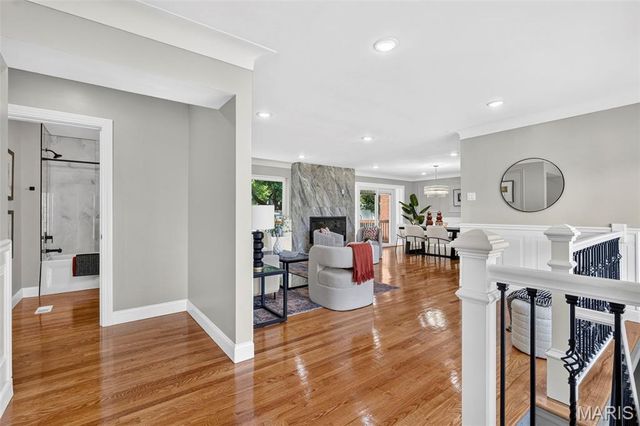 2 Dorclin Lane, St Louis, MO 63128