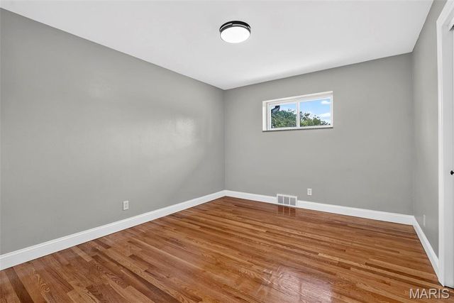 2 Dorclin Lane, St Louis, MO 63128