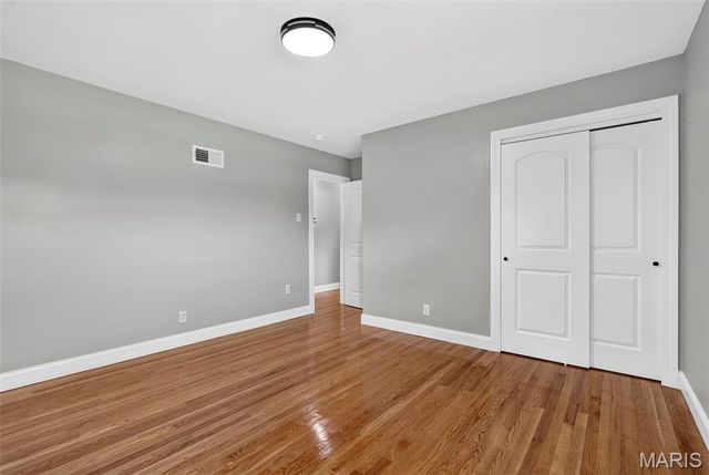 2 Dorclin Lane, St Louis, MO 63128