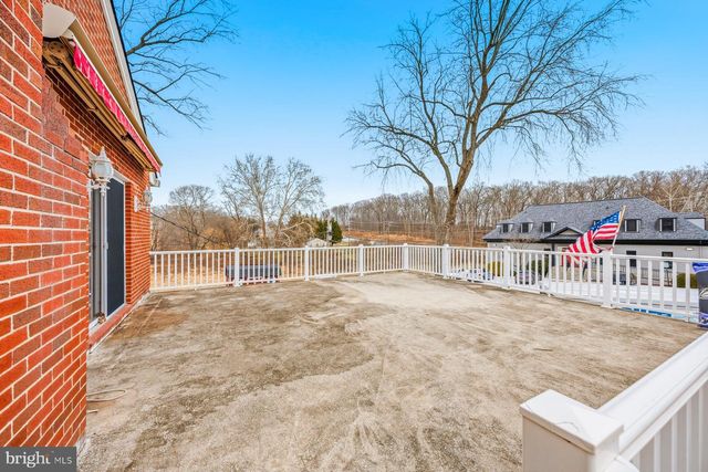 1034 CIRCLE DR, Sykesville, MD 21784