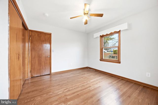 1034 CIRCLE DR, Sykesville, MD 21784