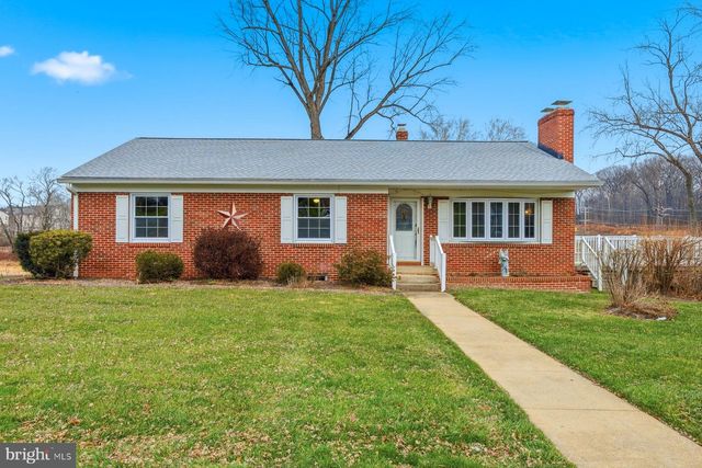 1034 CIRCLE DR, Sykesville, MD 21784