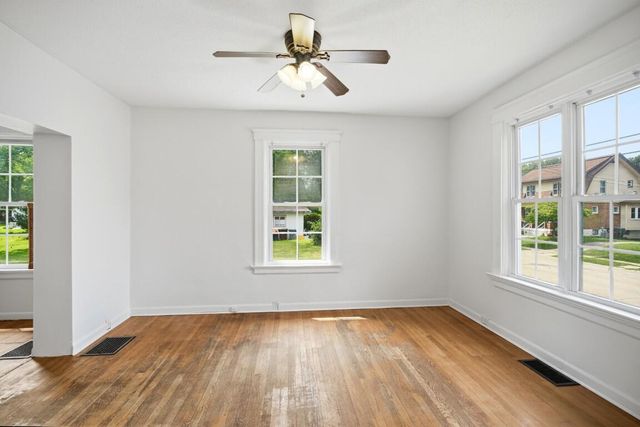 206 W 2nd Street, Silver Grove, KY 41085