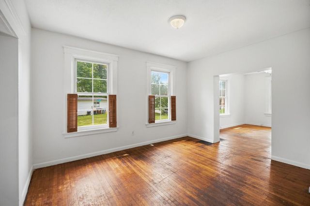 206 W 2nd Street, Silver Grove, KY 41085