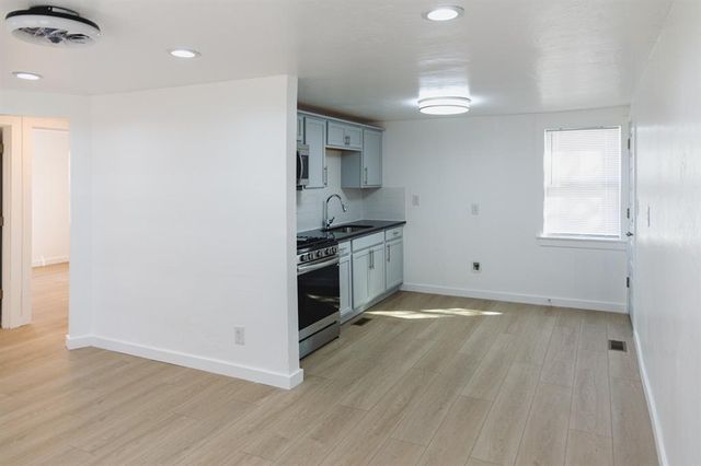 2412 SE 47th Street, Oklahoma City, OK 73129