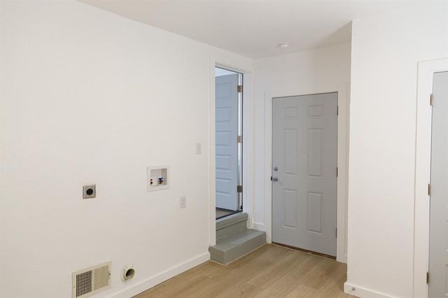 2412 SE 47th Street, Oklahoma City, OK 73129