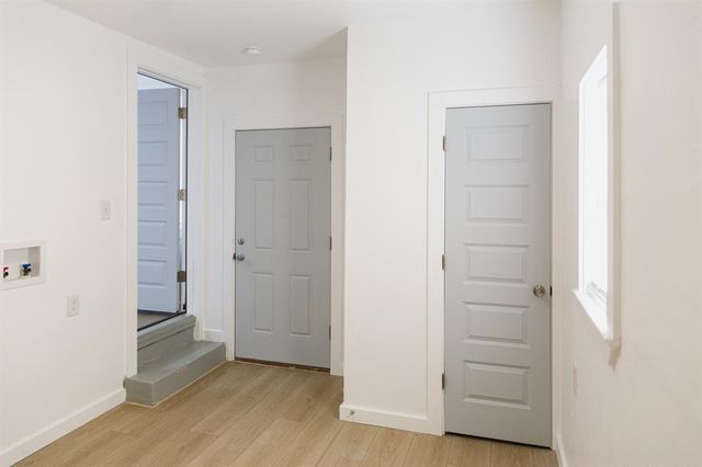 2412 SE 47th Street, Oklahoma City, OK 73129