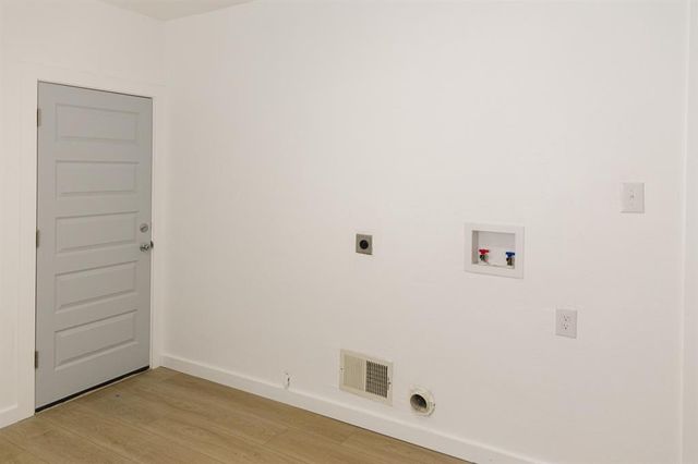 2412 SE 47th Street, Oklahoma City, OK 73129