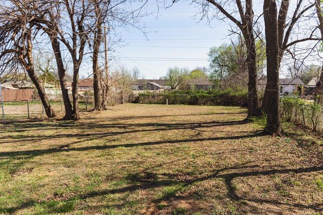 2412 SE 47th Street, Oklahoma City, OK 73129