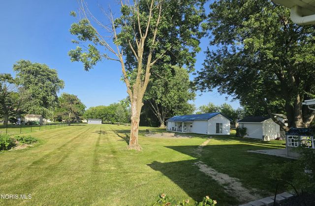 28920 Bates Road, Perrysburg, OH 43551