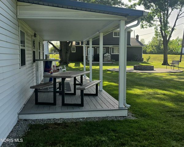 28920 Bates Road, Perrysburg, OH 43551