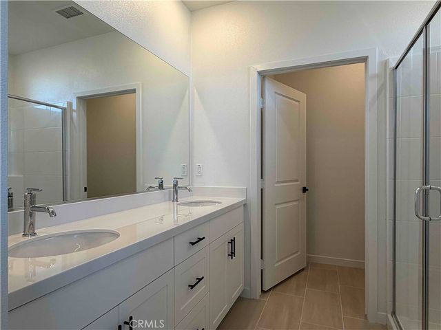 6009 Huntington Drive, Eastvale, CA 92880