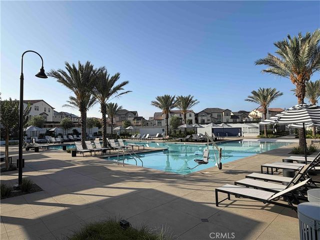 6009 Huntington Drive, Eastvale, CA 92880