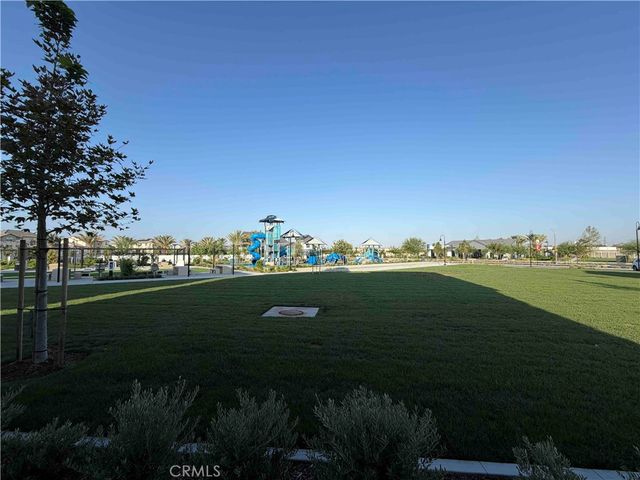6009 Huntington Drive, Eastvale, CA 92880