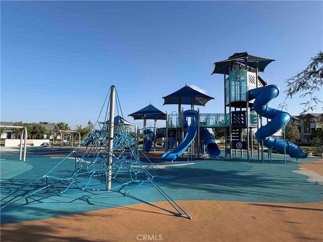 6009 Huntington Drive, Eastvale, CA 92880