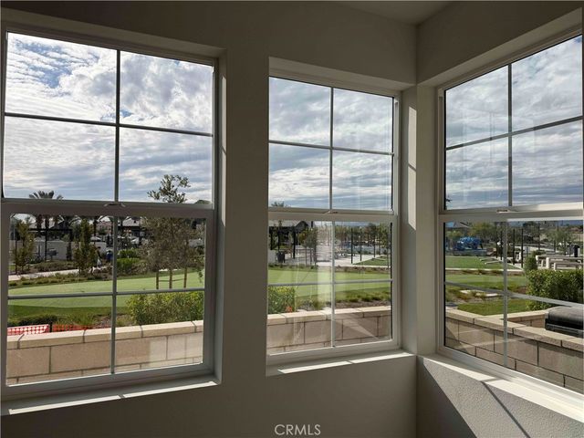 6009 Huntington Drive, Eastvale, CA 92880