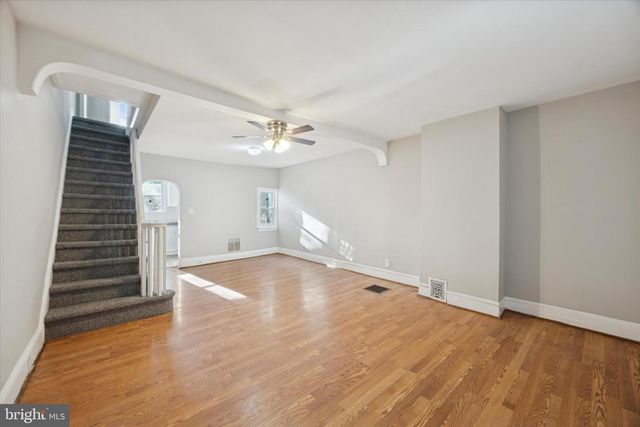 14 N MACDADE BLVD, Darby, PA 19023