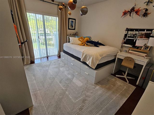 4719 NW 96th Pl, Doral, FL 33178