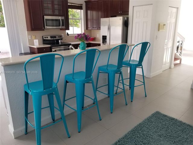 4719 NW 96th Pl, Doral, FL 33178