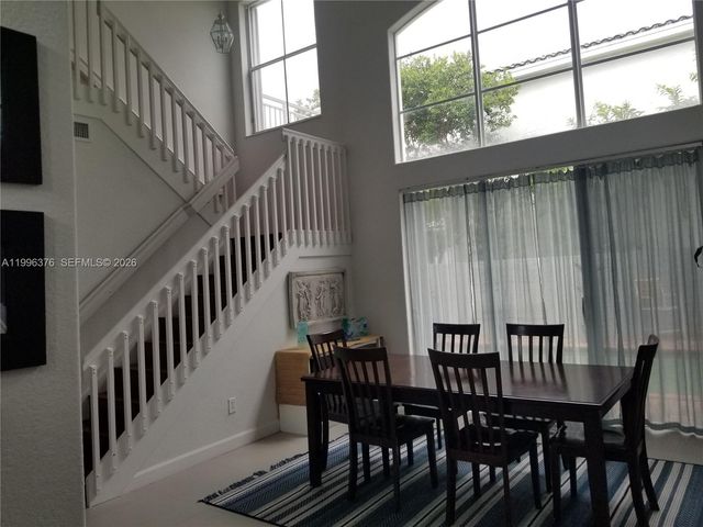 4719 NW 96th Pl, Doral, FL 33178