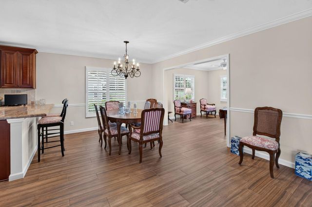 7 Holly Drive, Boynton Beach, FL 33436