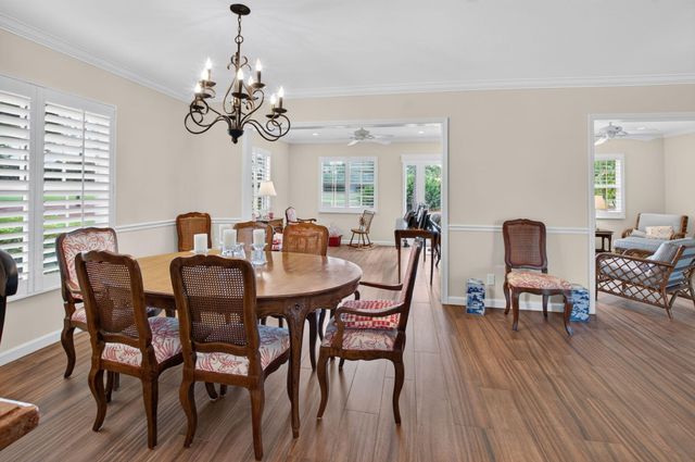 7 Holly Drive, Boynton Beach, FL 33436