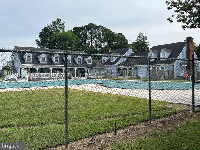 68 ANCHOR WAY DR, Berlin, MD 21811