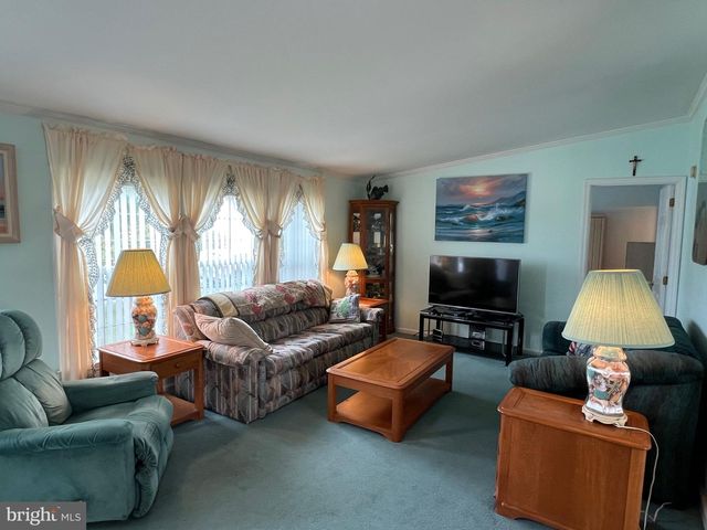 68 ANCHOR WAY DR, Berlin, MD 21811