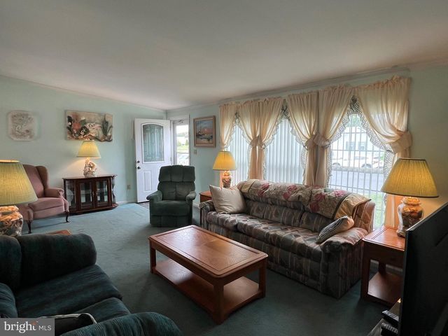 68 ANCHOR WAY DR, Berlin, MD 21811