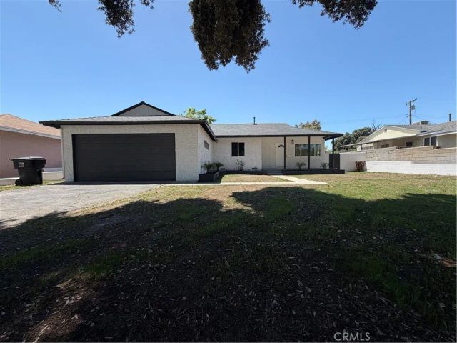 1541 W 16th, San Bernardino, CA 92411