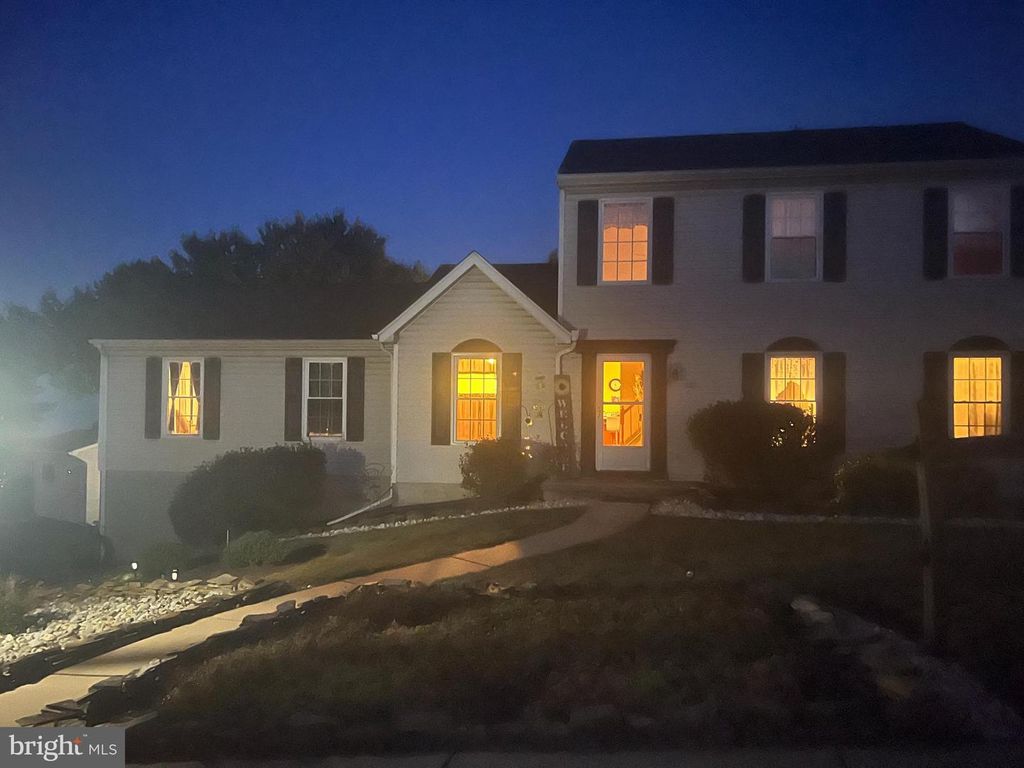 2680 BROOKMAR DR, York, PA 17408