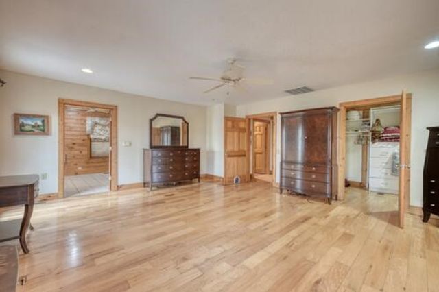 978 Ashley Lane, Young Harris, GA 30582